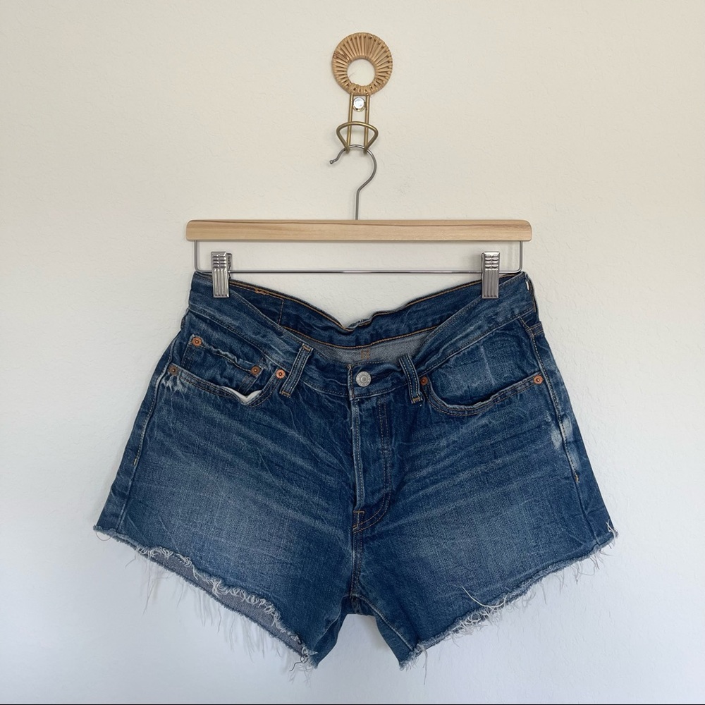 Levi’s 501 Cutoff Shorts